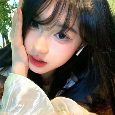 花吃了那女孩